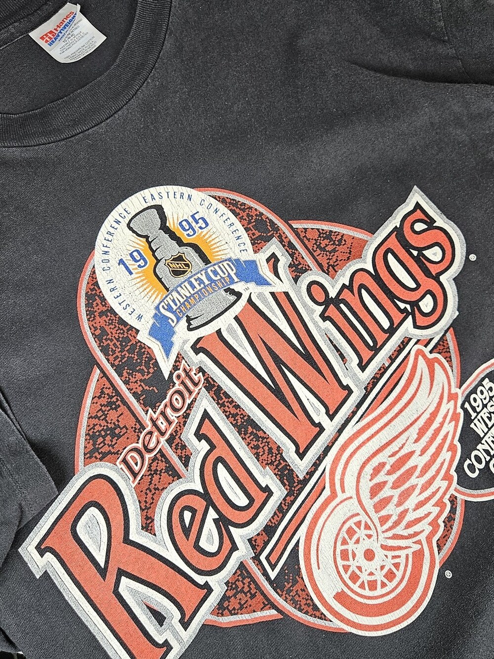 VTG 1995 Detroit Red Wings T-shirt XL *Fits Large Black Single Stitch